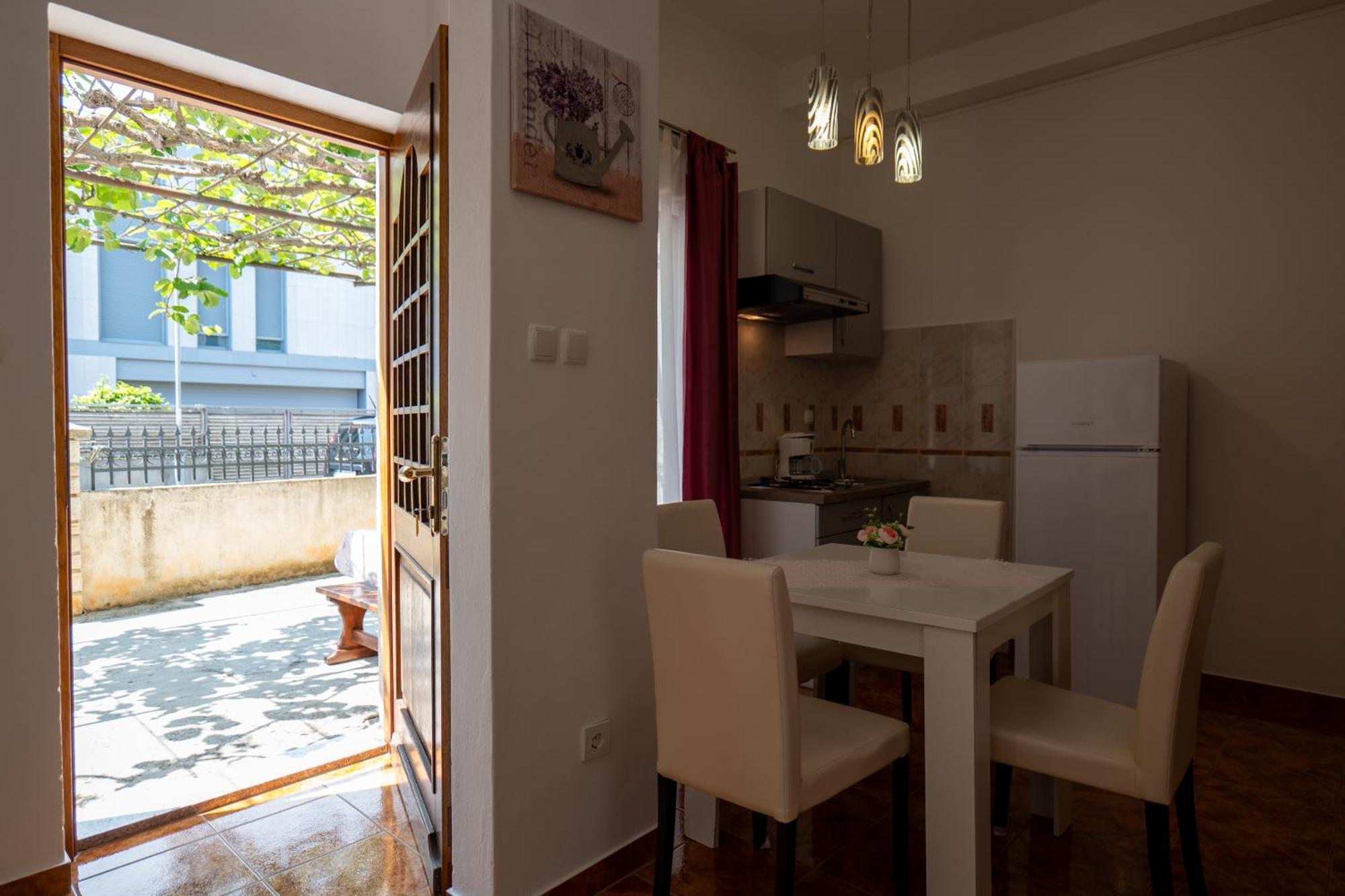 Irena'S Place A1 Rovinj Room photo