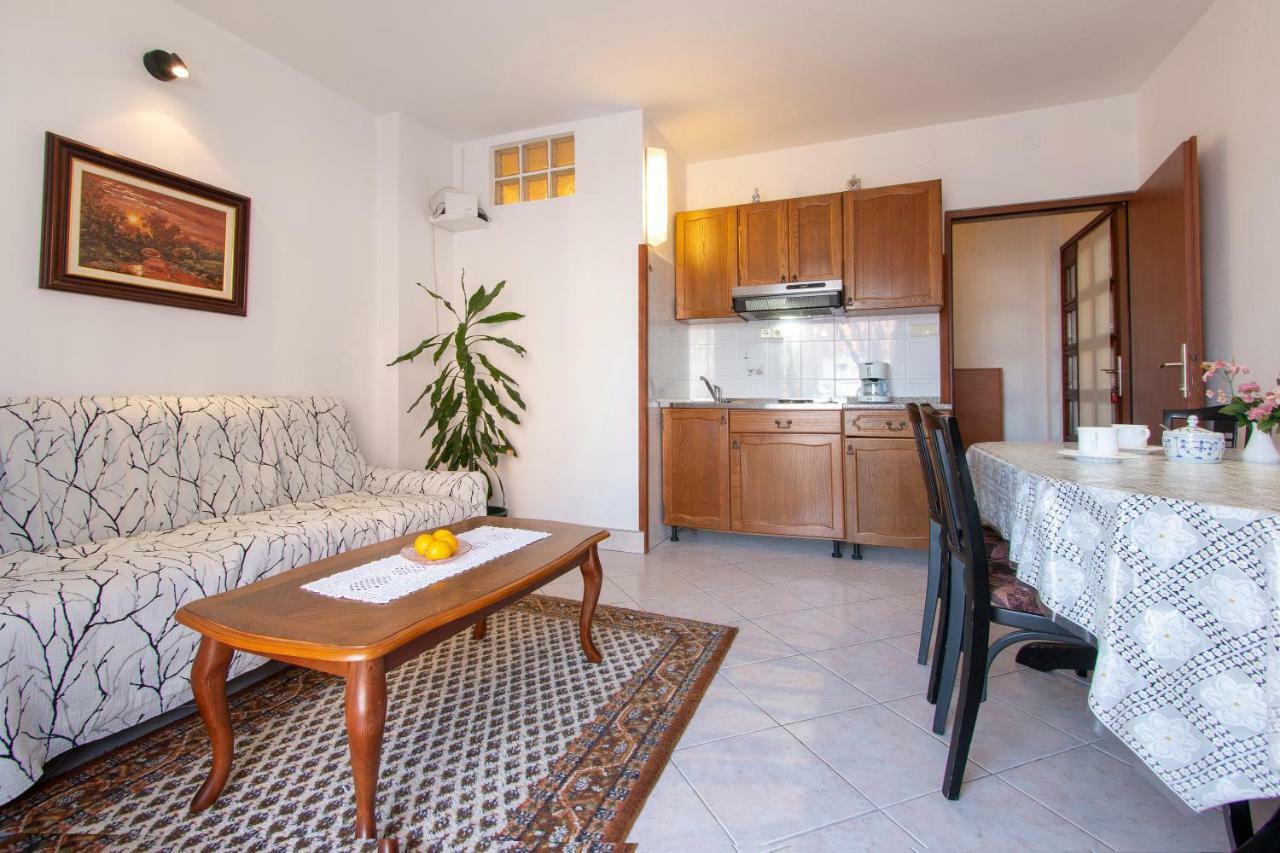 Irena'S Place A1 Rovinj Exterior photo